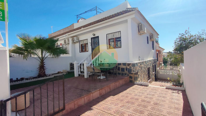 Image No.1-3 Bed Villa for sale