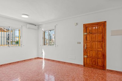 townhouse-for-sale-in-torrevieja-es500-175556