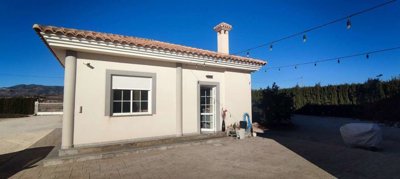 23959-villa-for-sale-in-pinoso-1381560-large