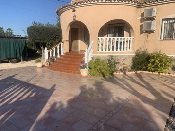 villa-for-sale-in-catral-es105-175893-4