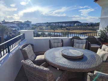 apartment-for-sale-in-hacienda-riquelme-golf-