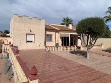 villa-for-sale-in-san-luis-es129-175948-3