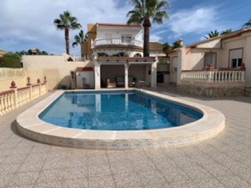 villa-for-sale-in-san-luis-es129-175948-4