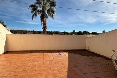 town-house-for-sale-in-las-ramblas-golf-15