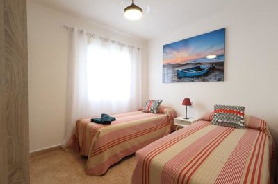 28323-apartment-for-sale-in-torrevieja-12-lar