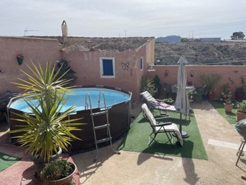 country-house-for-sale-in-lorca-13