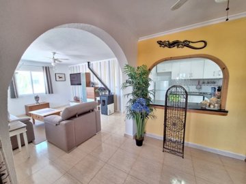 villa-for-sale-in-camposol-10