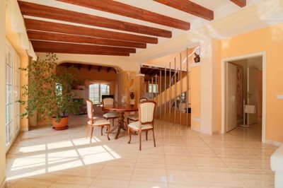 villa-for-sale-in-monturi-13