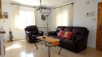 villa-for-sale-in-camposol-8