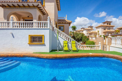 villa-for-sale-in-la-zenia-es111-175663-2