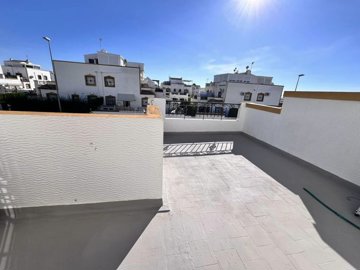 13405-quad-house-for-sale-in-vistabella-golf-