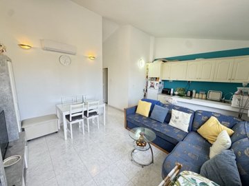 apartment-in-villamartin-3-large