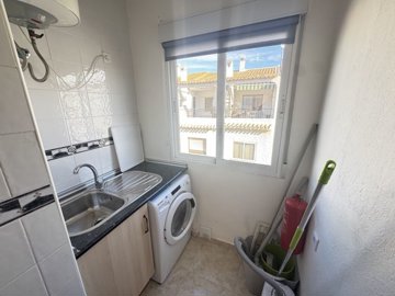 apartment-in-torrevieja-6-large