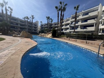 apartment-in-playa-flamenca-3-large