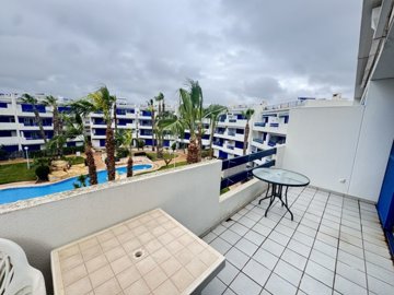 apartment-in-playa-flamenca-9-large