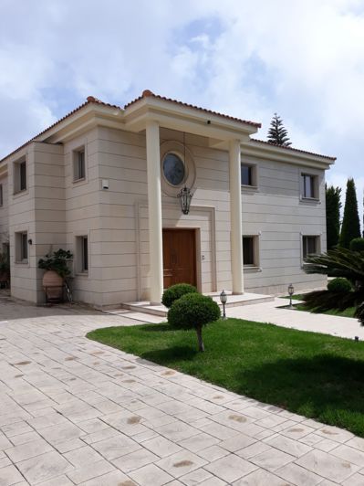 Image No.1-6 Bed Villa for sale