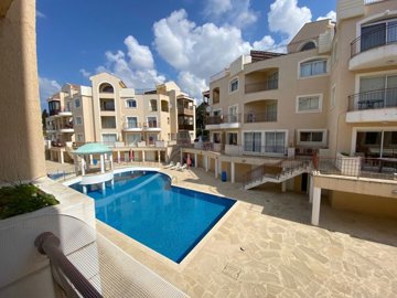 Townhouse For Sale  in  Kato Paphos - Universal