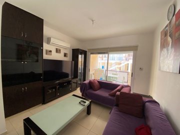 Townhouse For Sale  in  Kato Paphos - Universal