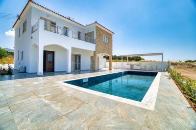 Detached Villa For Sale  in  Acheleia