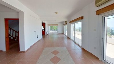 Detached Villa For Sale  in  Acheleia