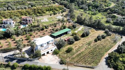 Detached Villa For Sale  in  Acheleia