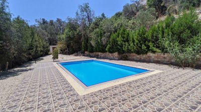 Detached Villa For Sale  in  Acheleia