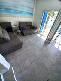 Semi Detached Villa For Sale  in  Chlorakas