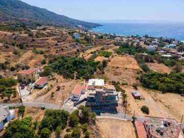 Detached Villa For Sale  in  Pomos