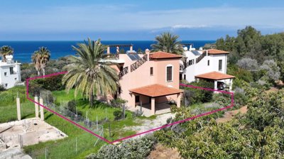 Detached Villa For Sale  in  Acheleia