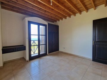 Detached Villa For Sale  in  Acheleia