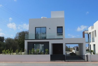 Detached Villa For Sale  in  Acheleia