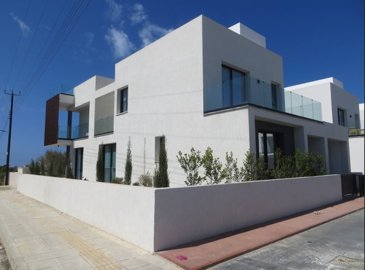 Detached Villa For Sale  in  Acheleia