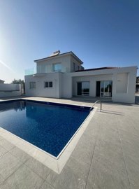 Detached Villa For Sale  in  Acheleia