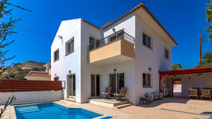 Image No.1-3 Bed Villa for sale