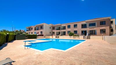 Apt-220-Pissouri-Vines--2-of-14-