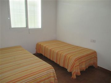 bedroom2