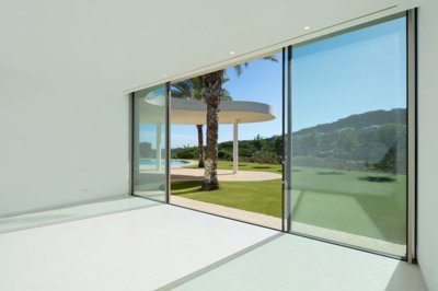 Casares contemporary villa (15)