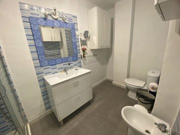 bathroom (3)