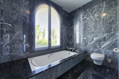 marble bathroom