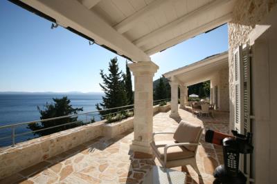 img-8043-roula-rouva-corfu-real-estate--Medium-