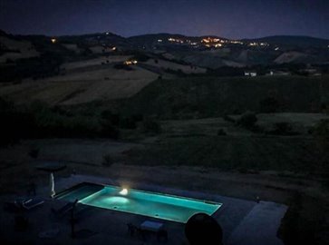 ima32820-2021-01-agriturismo-serra-san-quirico-marche-italy-027-758x564