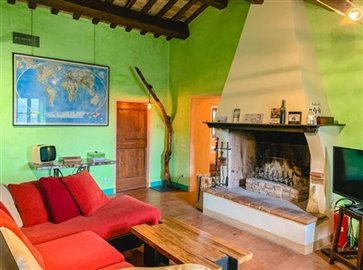 ima32820-2021-01-agriturismo-serra-san-quirico-marche-italy-022-1-758x564