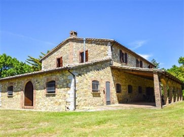 ium33802-2021-07-country-house-san-venanzo-umbria-italy-012-758x564