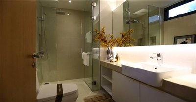 luxury-condominium-for-sale-bangkok-part-cour