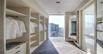 ritz-carlton-bangkok-luxury-3-bed-condominium