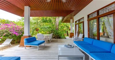 koh-samui-villa-for-sale-large-garden-plai-la