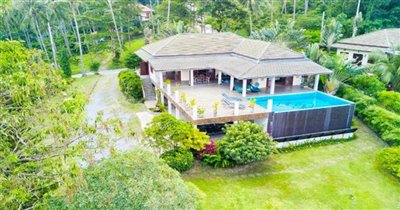 koh-samui-villa-for-sale-big-garden-taling-ng