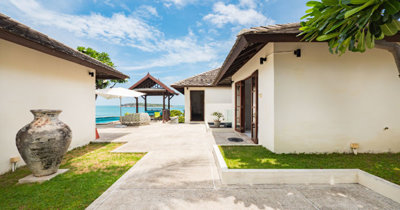 koh-samui-beachside-villa-for-sale-choeng-mon