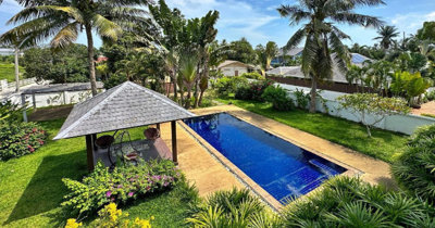 koh-samui-villa-for-sale-large-garden-maenam-