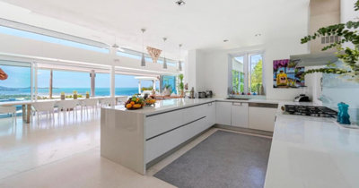 koh-samui-luxury-sea-view-villa-for-sale-laem